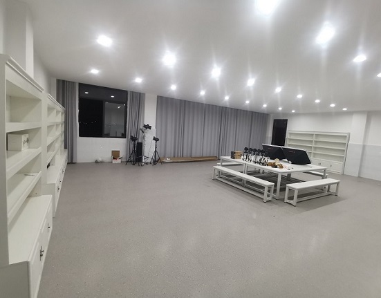 榕江職業學校直播實訓室